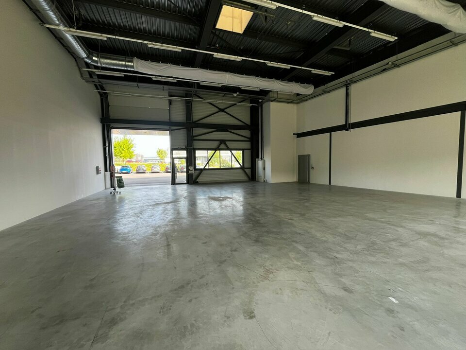 MONOD IMMO PRO LOCATION-LOCAL D'ACTIVITE-CHAVANOD-74