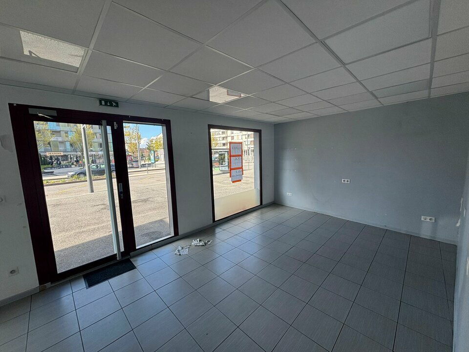 MONOD IMMO PRO VENTE-LOCAL COMMERCIAL-ANNECY-74
