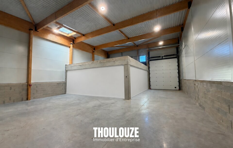 THOULOUZE IMMOBILIER LOCATION-LOCAL D'ACTIVITE-GALLARGUES-LE-MONTUEUX-30