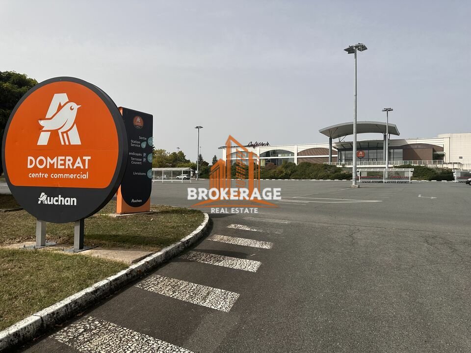 BROKERAGE RE LOCATION-LOCAL COMMERCIAL-DOMERAT-03