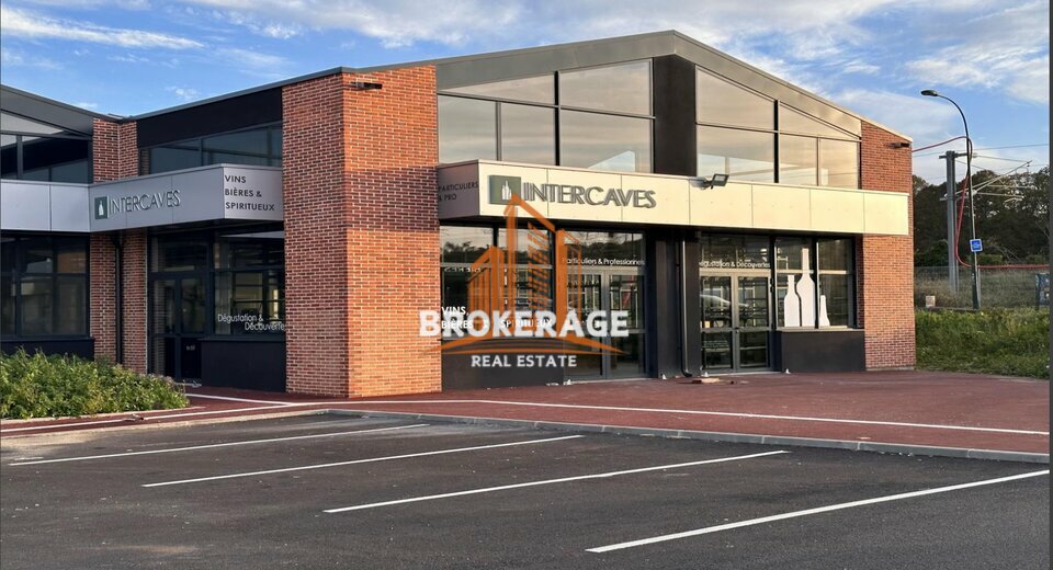 BROKERAGE RE LOCATION-LOCAL COMMERCIAL-SAINT-CYR-L'ECOLE-78