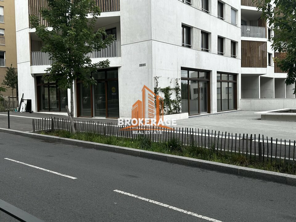 BROKERAGE RE LOCATION-LOCAL COMMERCIAL-CHATENAY-MALABRY-92