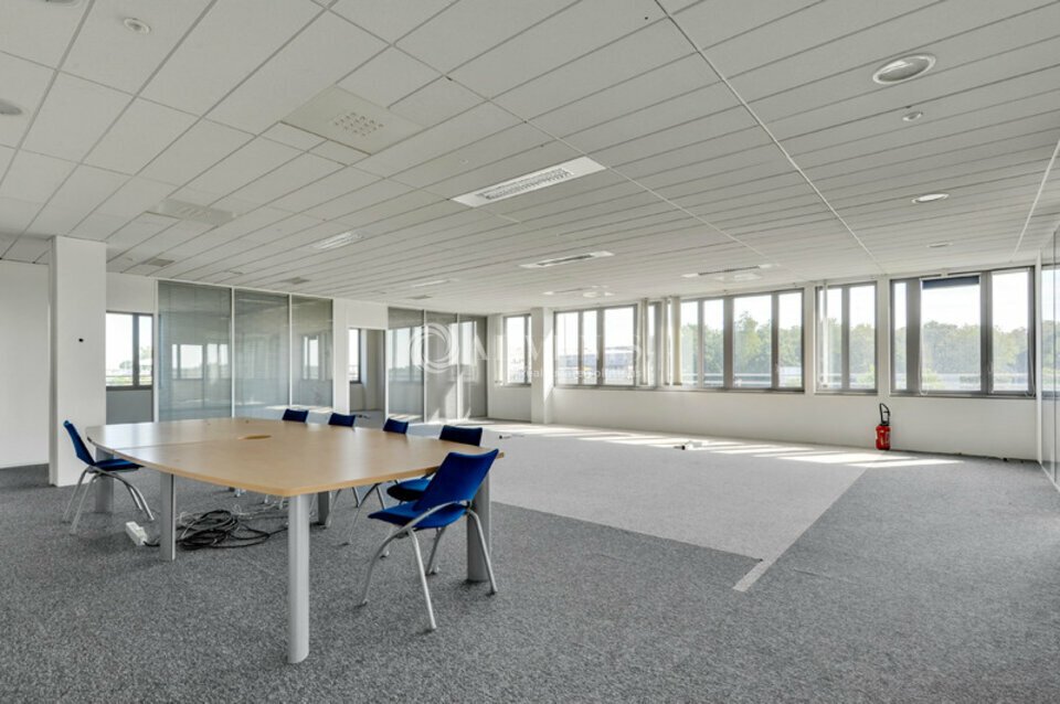 ADVENIS CONSEIL IDF EST LOCATION-BUREAUX-ROISSY_EN_FRANCE-95