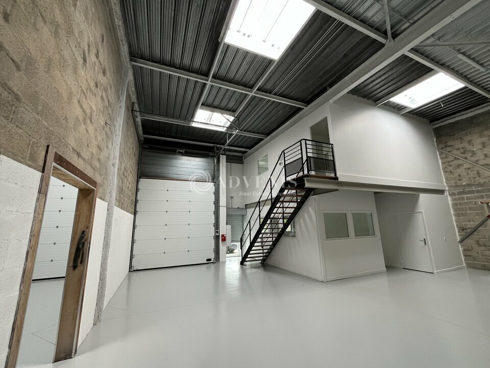 ADVENIS CONSEIL IDF OUEST VENTE-LOCAL D'ACTIVITE-PLAISIR-78