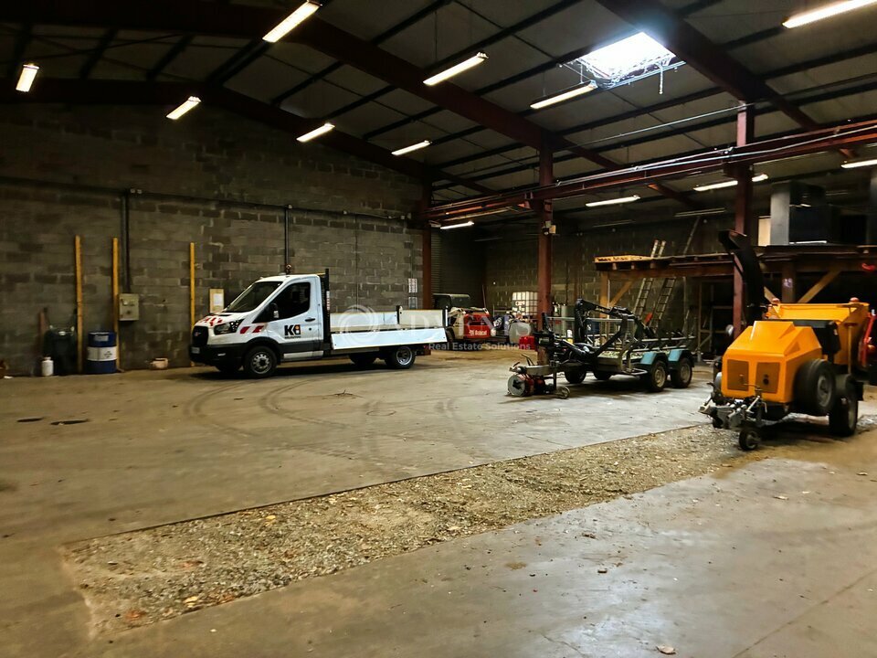 ADVENIS CONSEIL TOURS LOCATION-LOCAL D'ACTIVITE-PARCAY_MESLAY-37