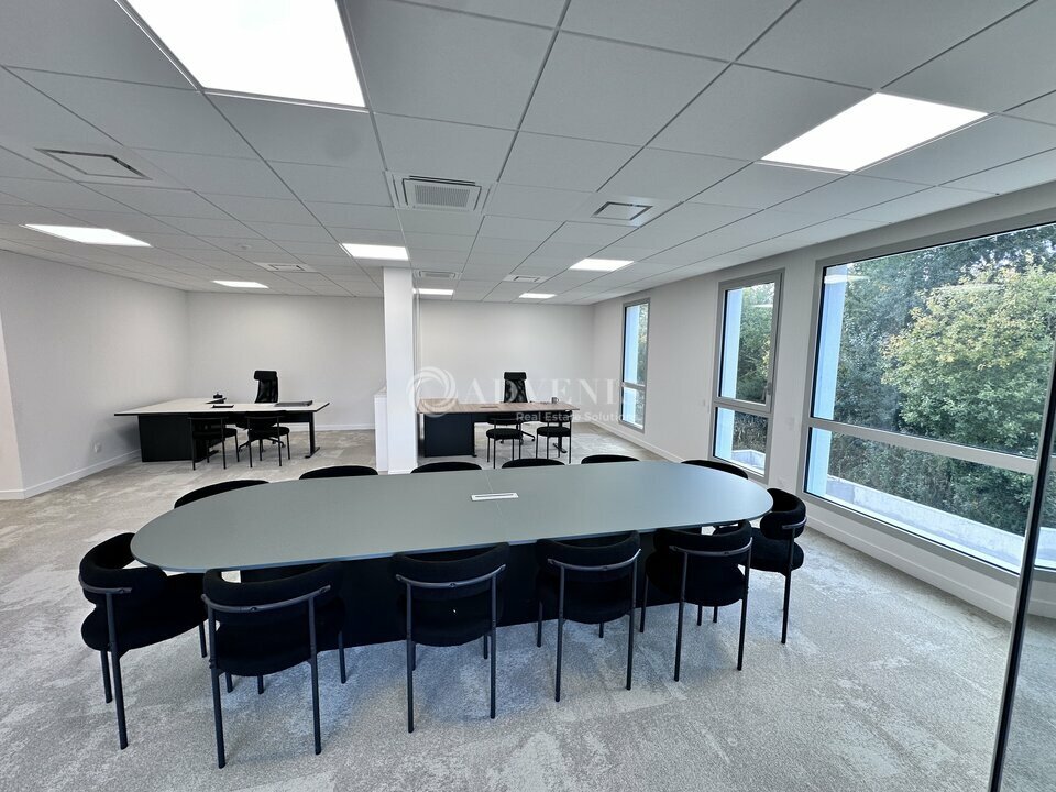 ADVENIS CONSEIL IDF EST VENTE-BUREAUX-SERRIS-77