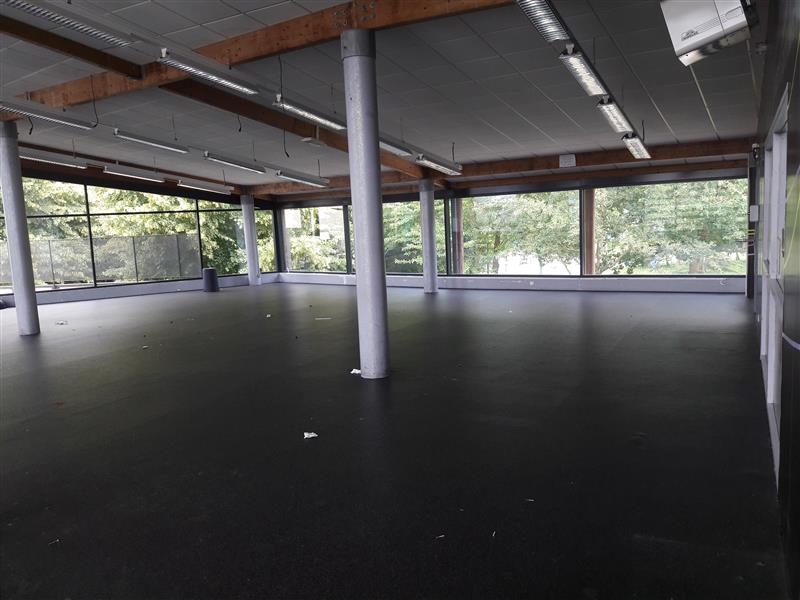 ADVENIS CONSEIL IDF EST LOCATION-LOCAL COMMERCIAL-SERRIS-77