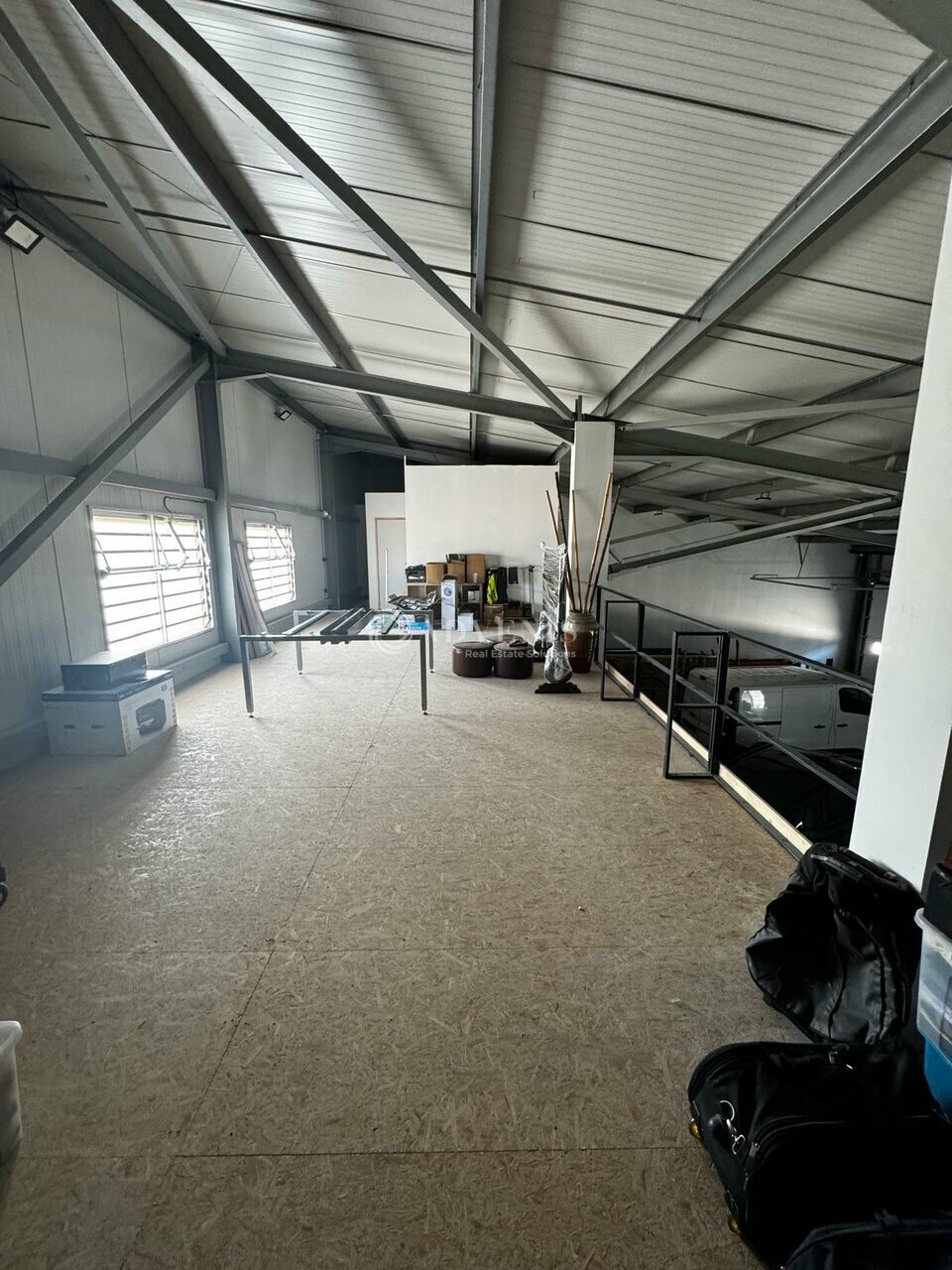 ADVENIS CONSEIL NARBONNE LOCATION-LOCAL D'ACTIVITE-VENDRES-34