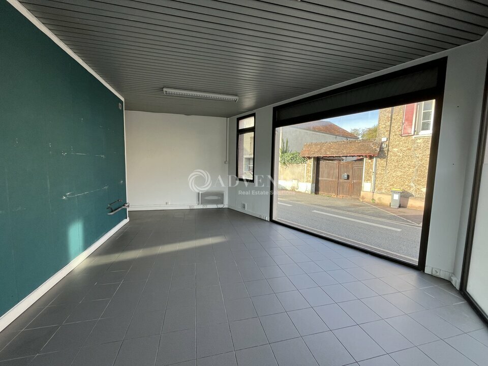 ADVENIS CONSEIL IDF OUEST LOCATION-LOCAL COMMERCIAL-VOISINS_LE_BRETONNEUX-78