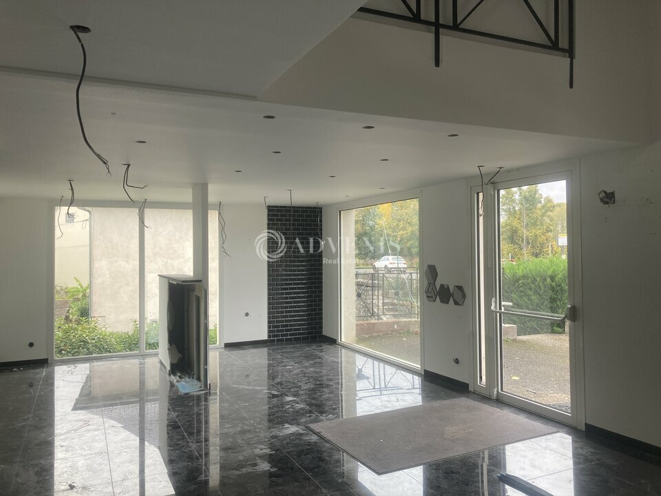 ADVENIS CONSEIL BLOIS LOCATION-LOCAL COMMERCIAL-SAINT_GERVAIS_LA_FORET-41
