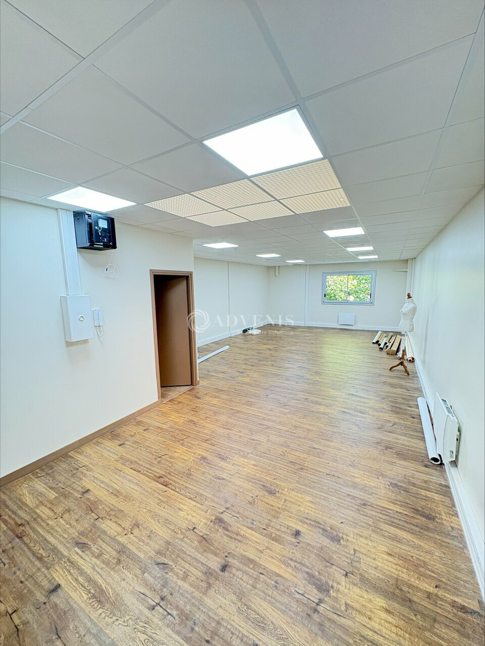 ADVENIS CONSEIL IDF OUEST LOCATION-BUREAUX-MONTIGNY_LE_BRETONNEUX-78