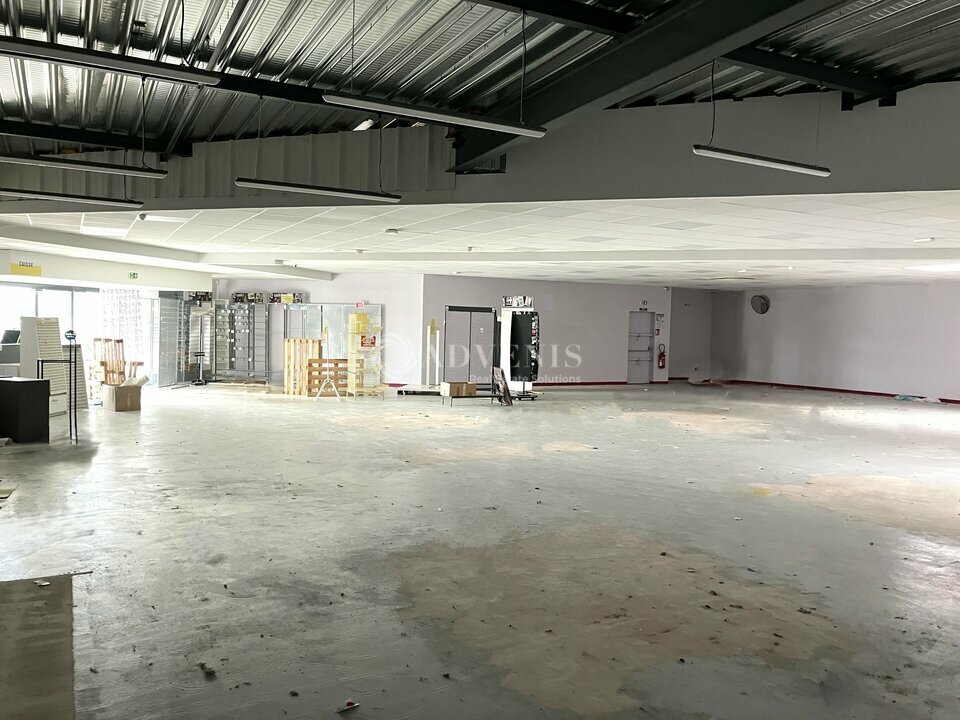 ADVENIS CONSEIL BOURGES LOCATION-LOCAL COMMERCIAL-SAINT-GERMAIN-DU-PUY-18