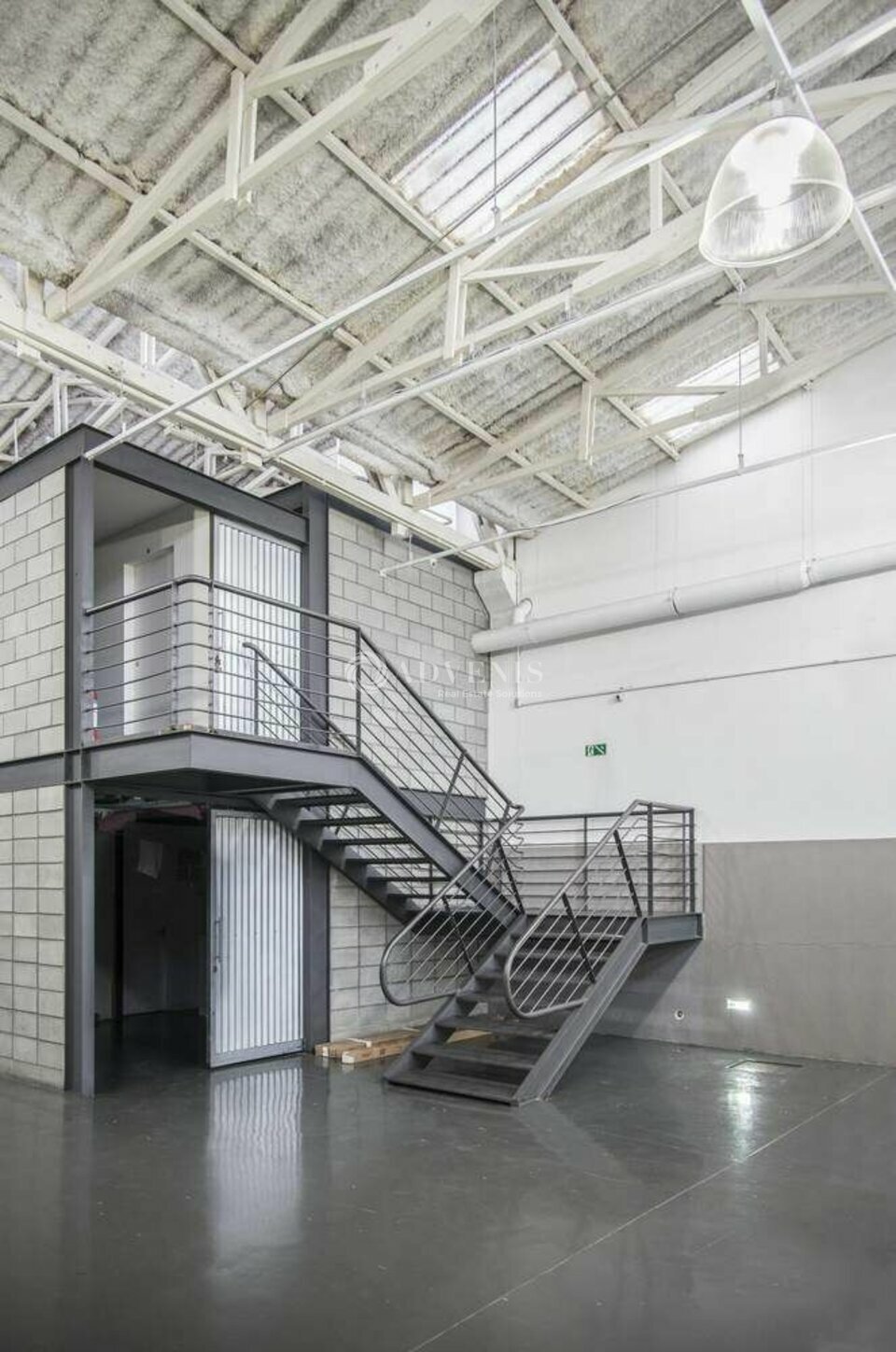 ADVENIS CONSEIL NARBONNE LOCATION-ENTREPOT-VENDRES-34