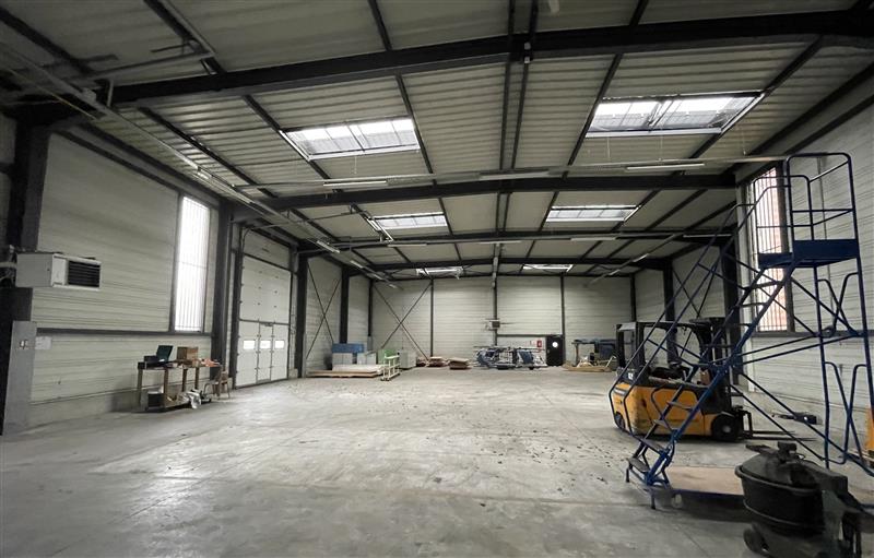 ADVENIS CONSEIL IDF EST LOCATION-LOCAL D'ACTIVITE-BUSSY_SAINT_MARTIN-77