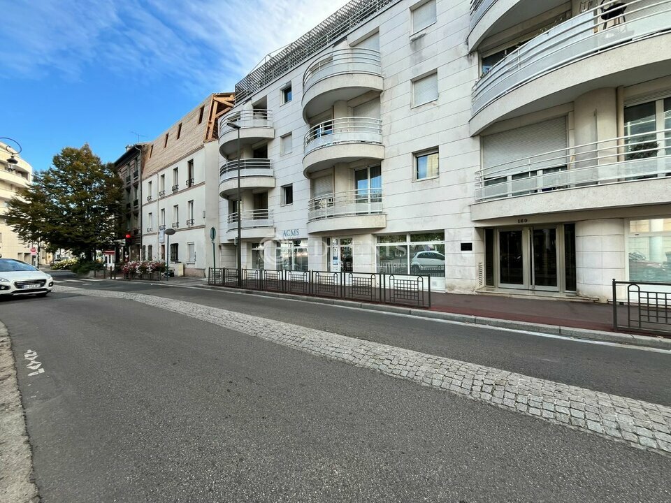 ADVENIS CONSEIL PARIS RG 92-94 LOCATION-LOCAL COMMERCIAL-SURESNES-92