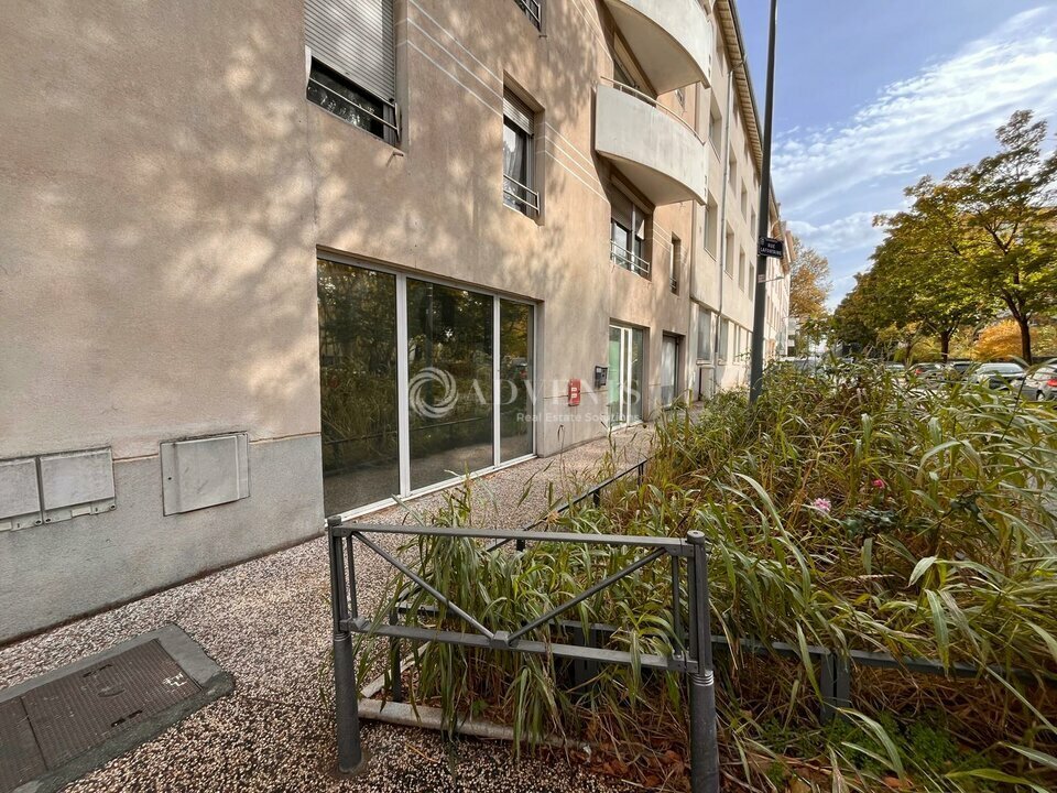 ADVENIS CONSEIL LYON LOCATION-LOCAL COMMERCIAL-VILLEURBANNE-69