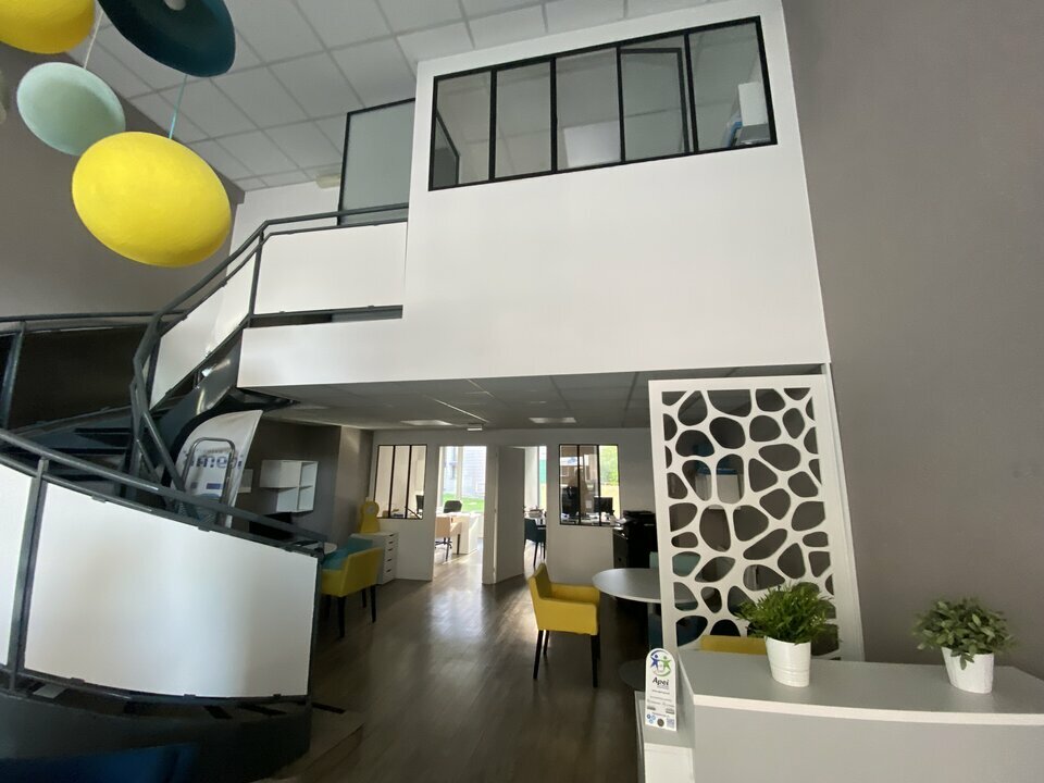 ADVENIS CONSEIL IDF OUEST LOCATION-LOCAL COMMERCIAL-MONTIGNY_LE_BRETONNEUX-78