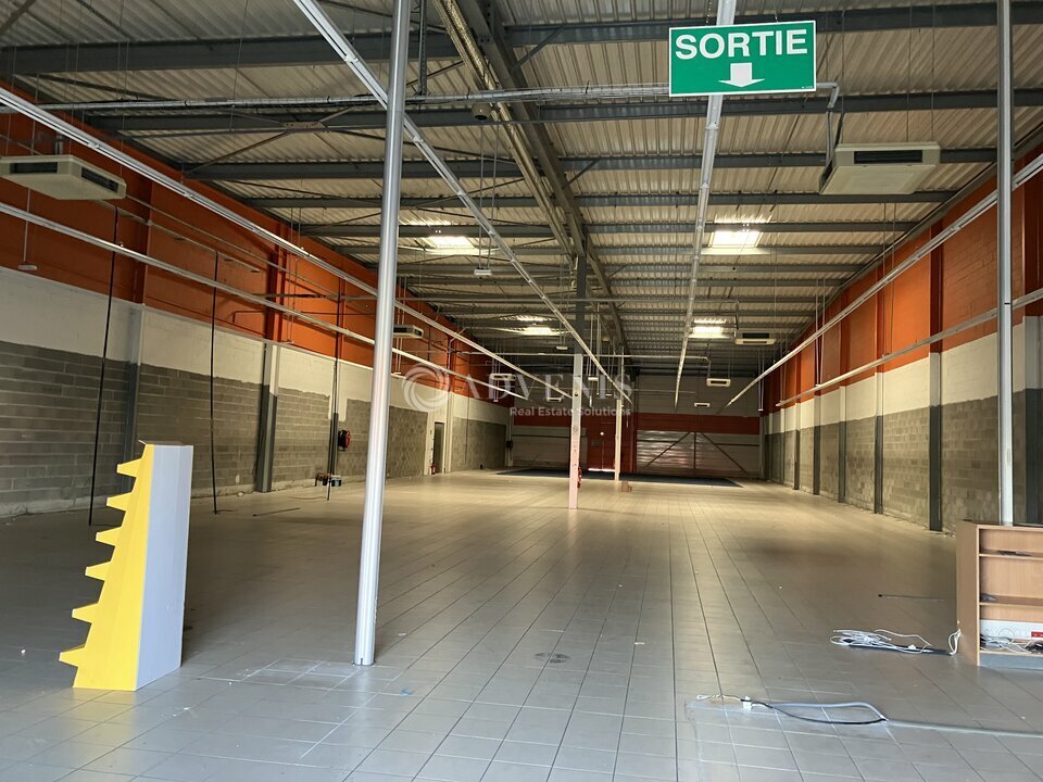 ADVENIS CONSEIL BOURGES LOCATION-LOCAL COMMERCIAL-SAINT-GERMAIN-DU-PUY-18