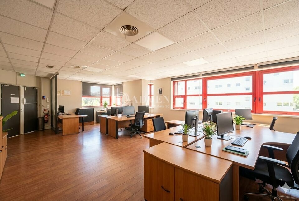 ADVENIS CONSEIL PARIS RG 92-94 VENTE-BUREAUX-LA_PLAINE_SAINT_DENIS-93