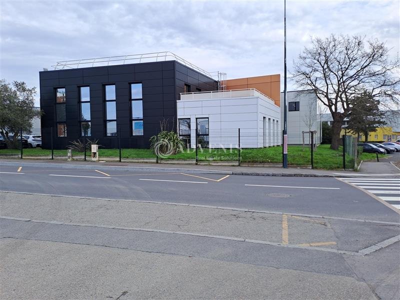 ADVENIS CONSEIL NANTES VENTE-LOCAL D'ACTIVITE-CARQUEFOU-44