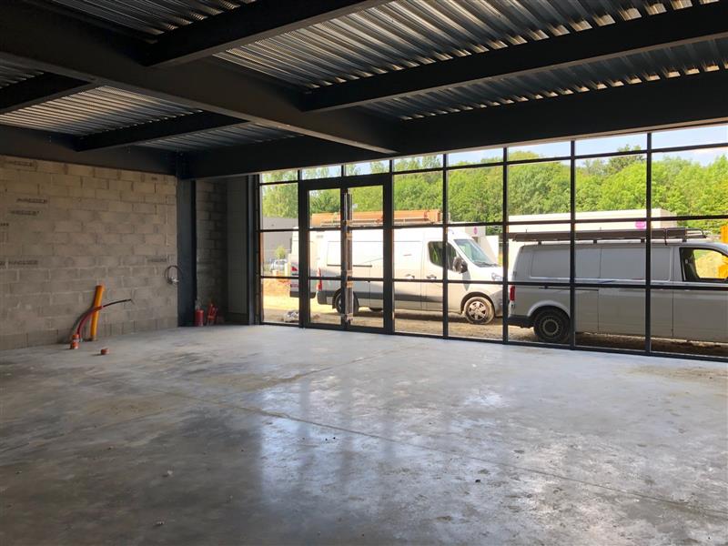 ADVENIS CONSEIL TOURS VENTE-LOCAL D'ACTIVITE-PARCAY_MESLAY-37