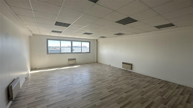 ADVENIS CONSEIL IDF EST LOCATION-BUREAUX-NEUILLY_PLAISANCE-93