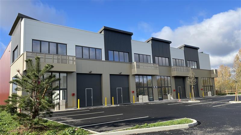 ADVENIS CONSEIL IDF EST VENTE-LOCAL D'ACTIVITE-SAINT_PIERRE_DU_PERRAY-91