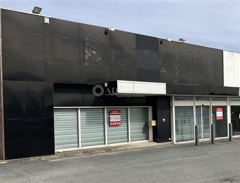 ADVENIS CONSEIL BOURGES LOCATION-LOCAL COMMERCIAL-SAINT_GERMAIN_DU_PUY-18