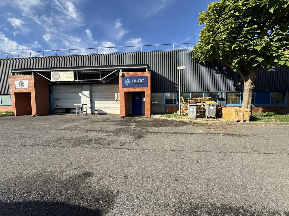 FRANCE LOCAUX LOCATION-LOCAL D'ACTIVITE-VILLEPINTE-93