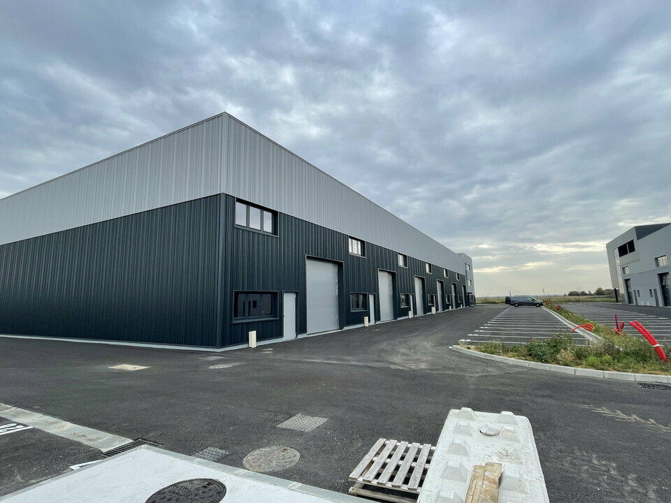 FRANCE LOCAUX VENTE-LOCAL D'ACTIVITE-LE_MESNIL-AMELOT-77