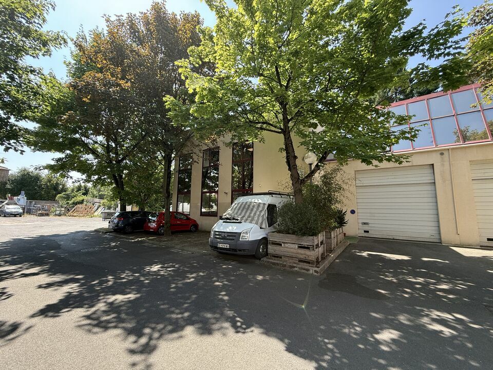 FRANCE LOCAUX VENTE-LOCAL D'ACTIVITE-SAINT_DENIS-93
