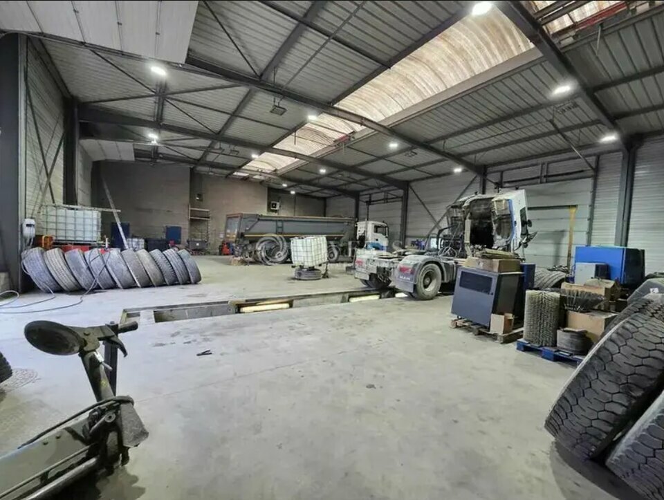FRANCE LOCAUX VENTE-TERRAIN-CLAYE-SOUILLY-77