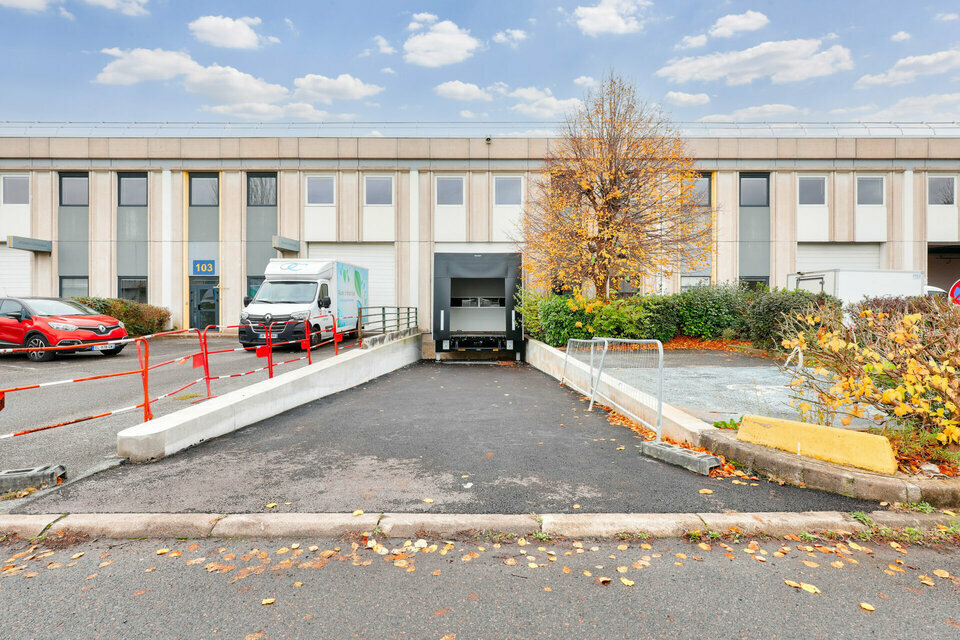 FRANCE LOCAUX LOCATION-ENTREPOT-GENNEVILLIERS-92