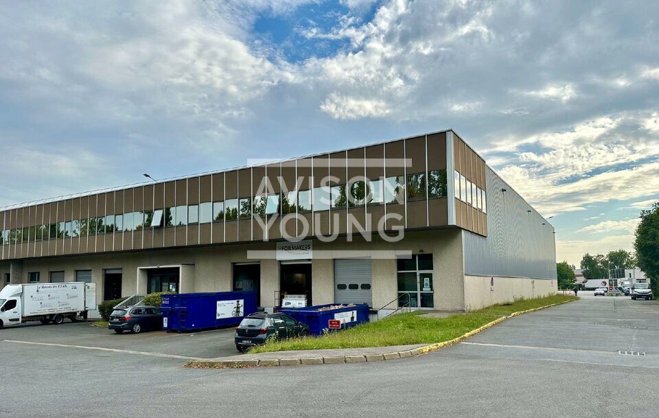 AVISON YOUNG LOCATION-LOCAL D'ACTIVITE-WISSOUS-91