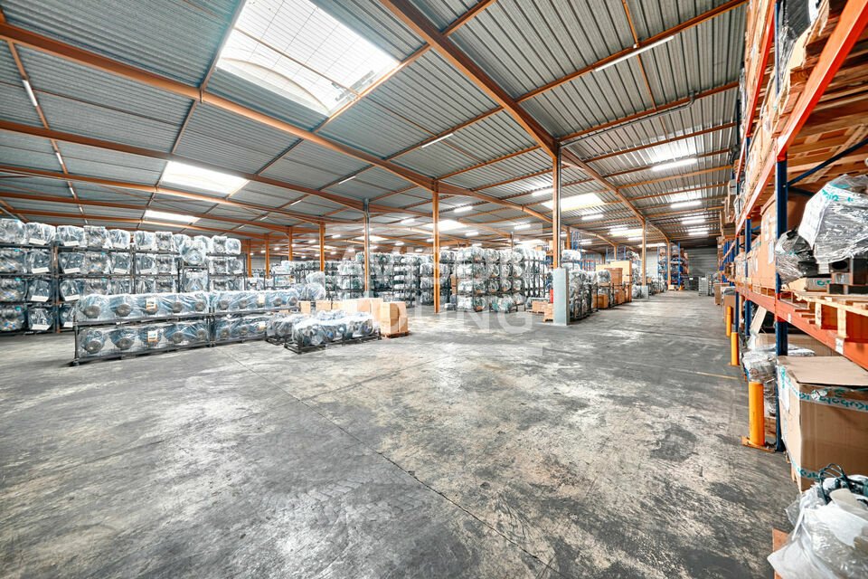 AVISON YOUNG LOCATION-LOCAL D'ACTIVITE-ARGENTEUIL-95