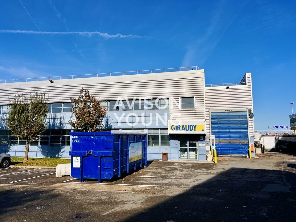 AVISON YOUNG LOCATION-LOCAL D'ACTIVITE-LA_COURNEUVE-93