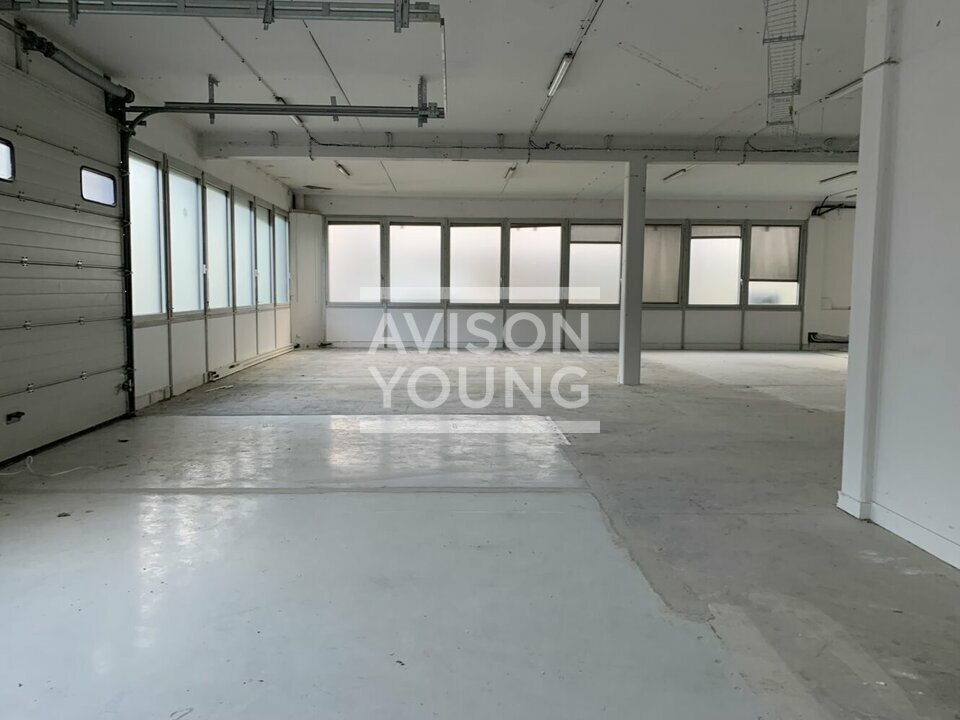 AVISON YOUNG LOCATION-LOCAL D'ACTIVITE-GENNEVILLIERS-92