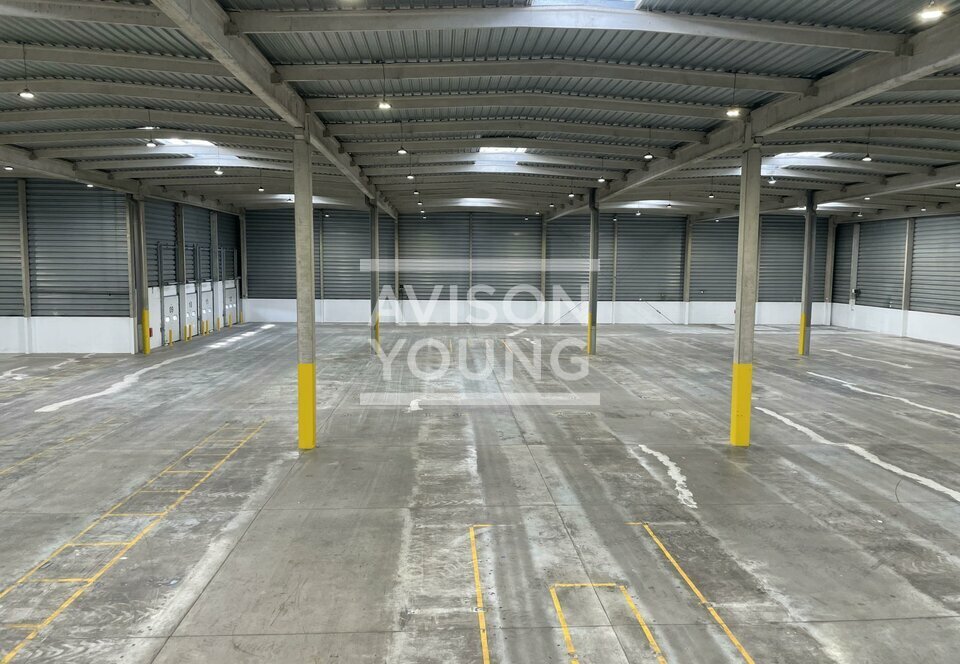 AVISON YOUNG LOCATION-LOCAL D'ACTIVITE-BOBIGNY-93