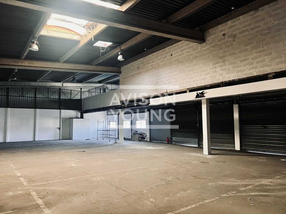 AVISON YOUNG LOCATION-LOCAL D'ACTIVITE-AULNAY-SOUS-BOIS-93