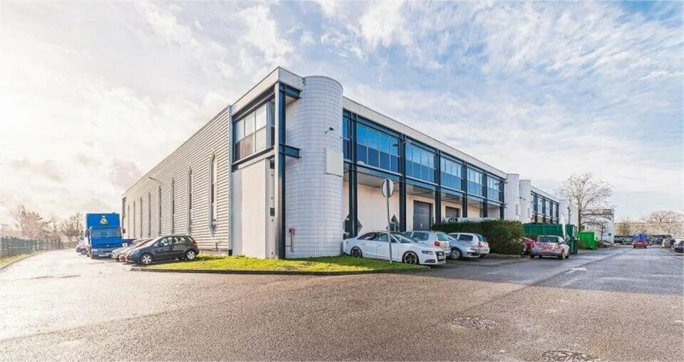 AVISON YOUNG LOCATION-LOCAL D'ACTIVITE-NANTERRE-92