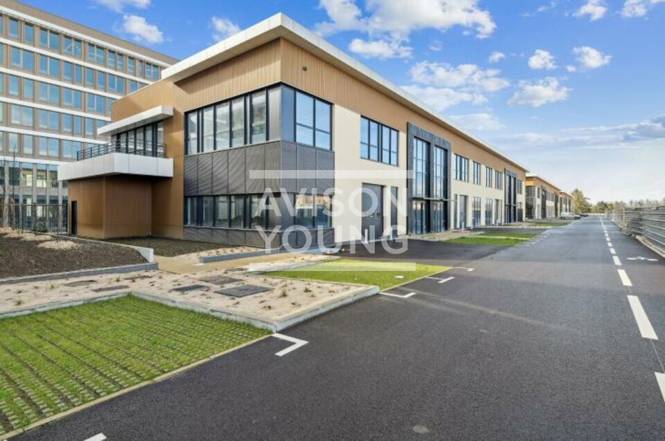 AVISON YOUNG LOCATION-LOCAL D'ACTIVITE-NANTERRE-92
