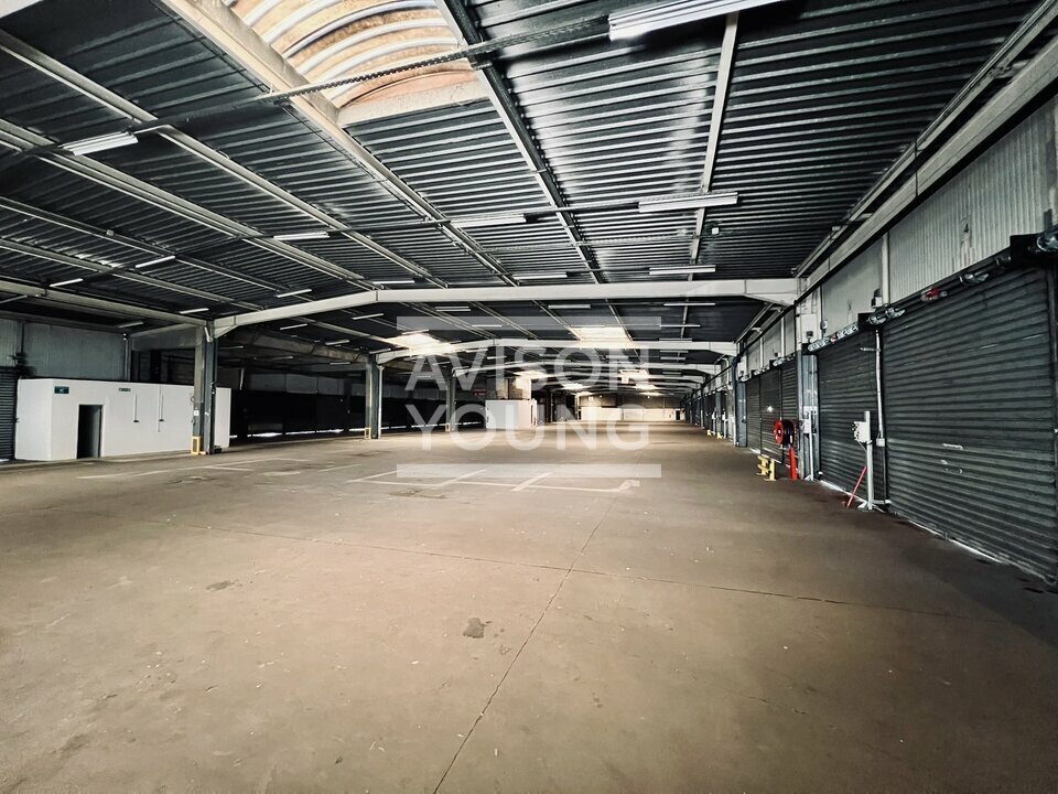 AVISON YOUNG LOCATION-LOCAL D'ACTIVITE-AULNAY-SOUS-BOIS-93