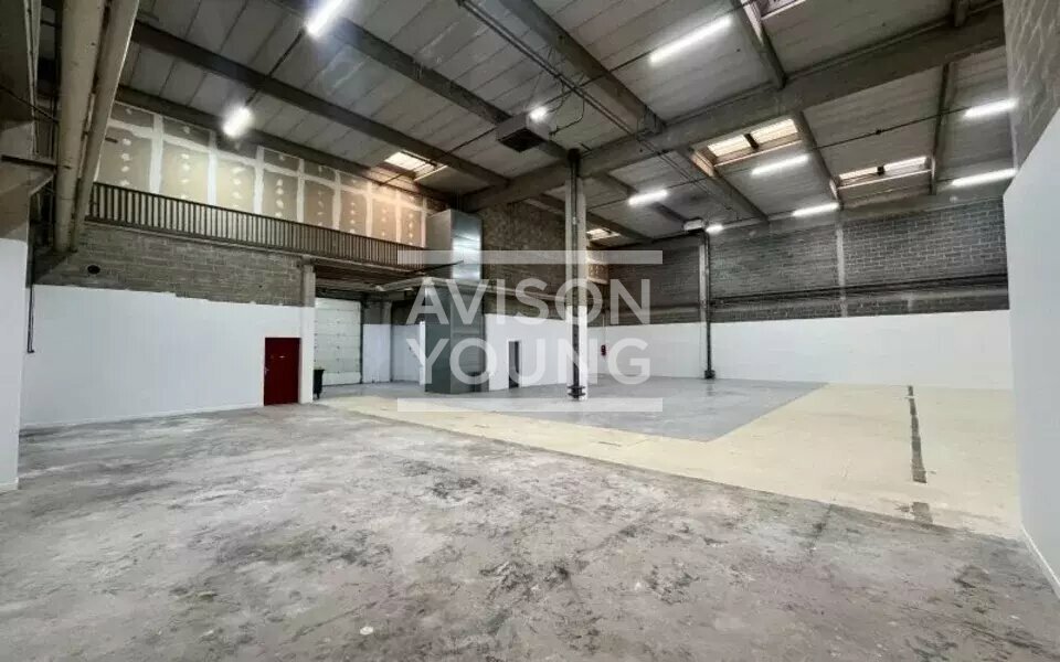 AVISON YOUNG LOCATION-LOCAL D'ACTIVITE-SARCELLES-95