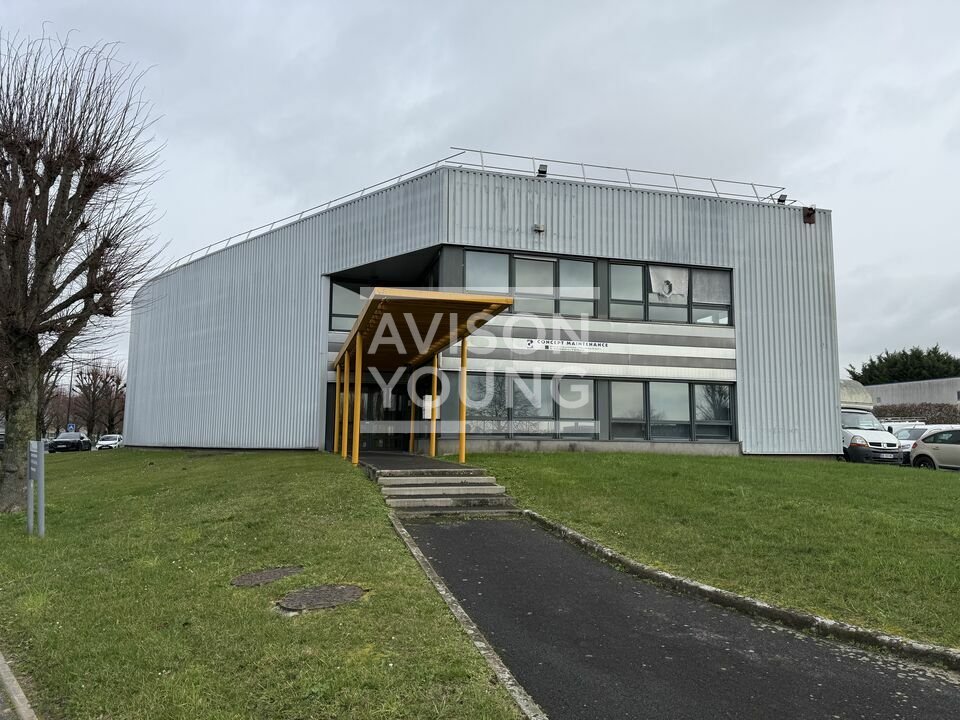AVISON YOUNG LOCATION-LOCAL D'ACTIVITE-LE_MESNIL-AMELOT-77