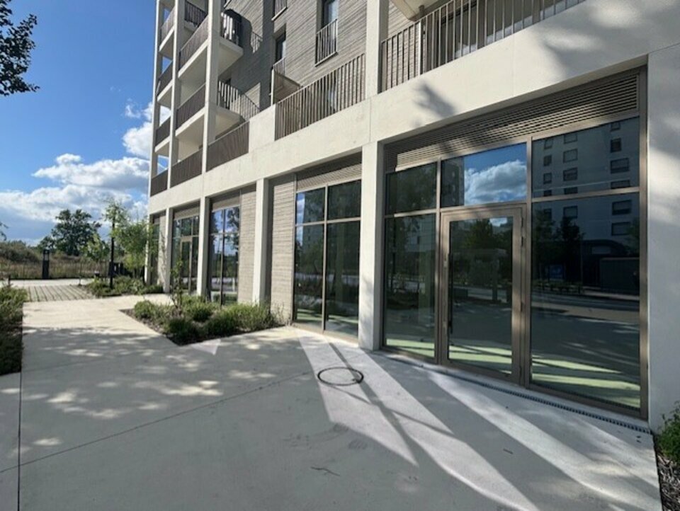 BRIMSTONE VENTE-LOCAL COMMERCIAL-BORDEAUX-33
