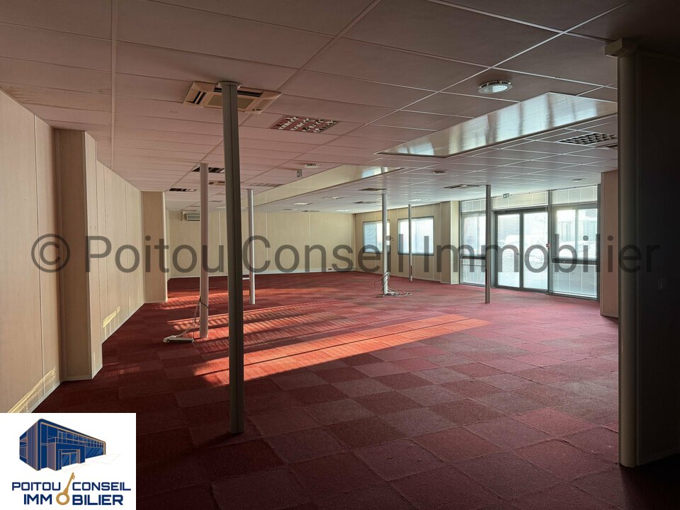 POITOU CONSEIL IMMOBILIER LOCATION-LOCAL D'ACTIVITE-BESSINES-79