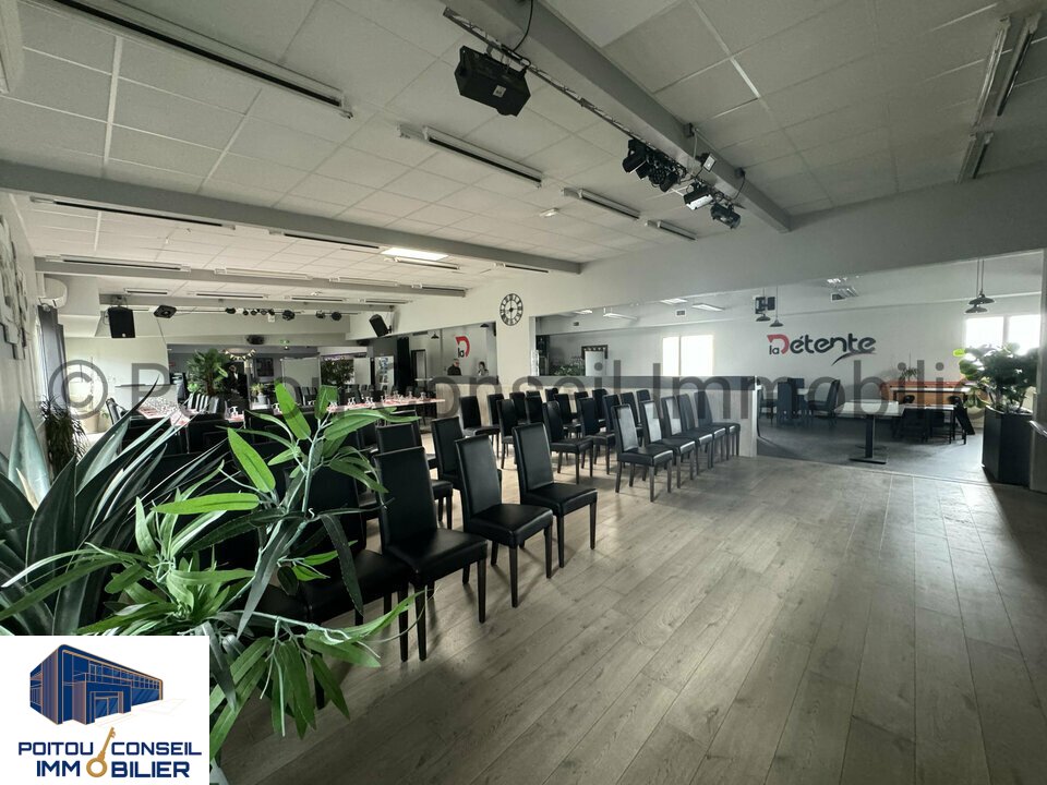 POITOU CONSEIL IMMOBILIER LOCATION-BUREAUX-NIORT-79