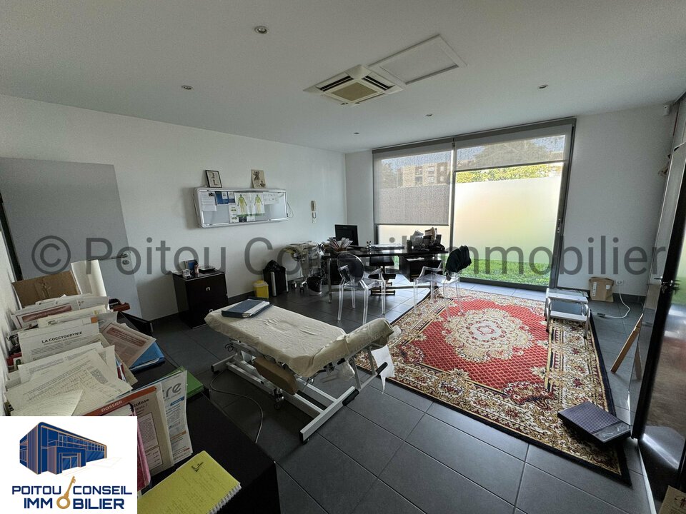 POITOU CONSEIL IMMOBILIER VENTE-BUREAUX-NIORT-79