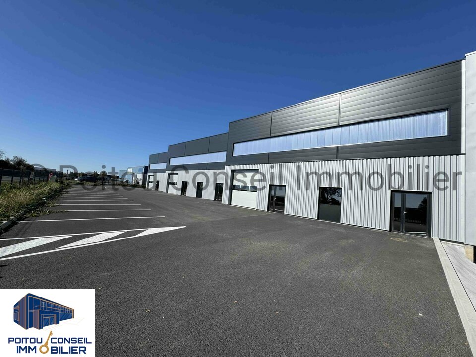POITOU CONSEIL IMMOBILIER LOCATION-LOCAL D'ACTIVITE-CHAURAY-79