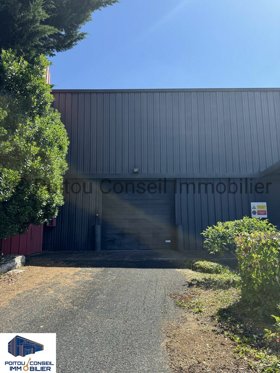 POITOU CONSEIL IMMOBILIER LOCATION-ENTREPOT-CHAURAY-79